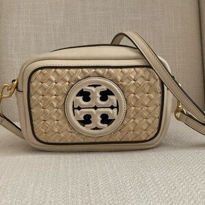 Brand New Tory Burch Cream and Tan Quilted Crossbody Bag